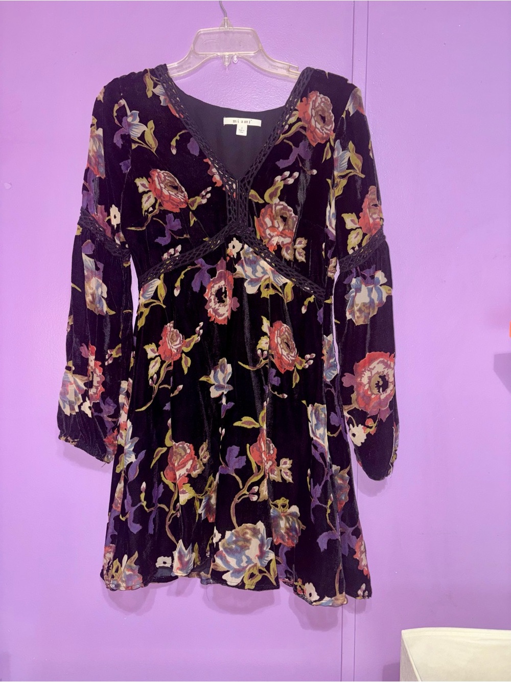 Miami Black Floral Velvet V-Neck Mini Dress